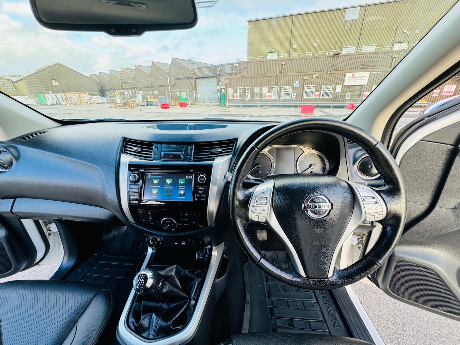 Used Nissan Navara 2018 for sale - 78069617: Photo 20