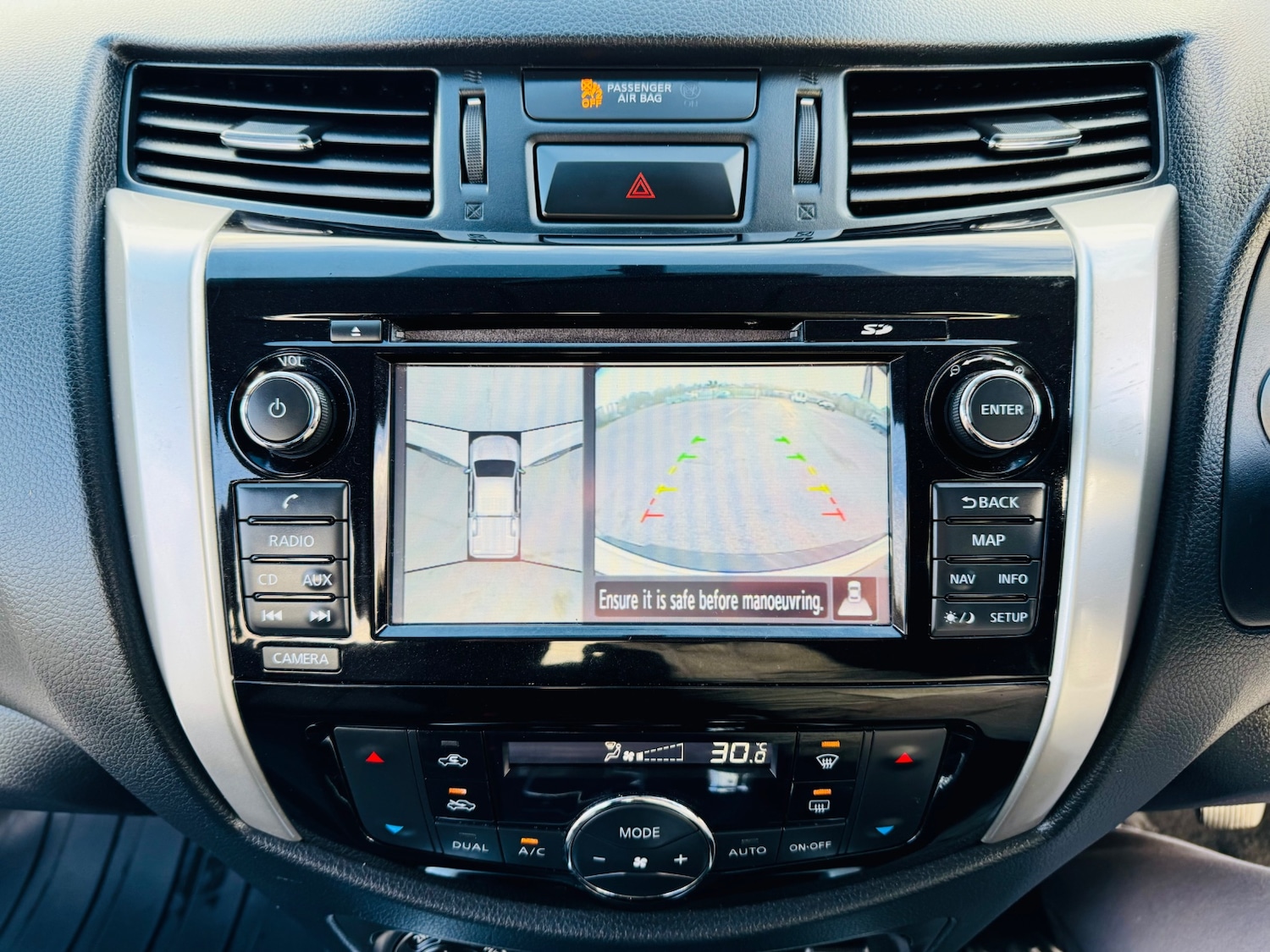 Used Nissan Navara 2018 for sale - 78069617: Photo 22