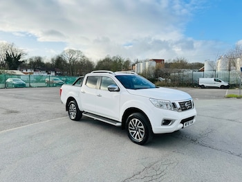 Used Nissan Navara 2018 for sale - 78069617: Photo