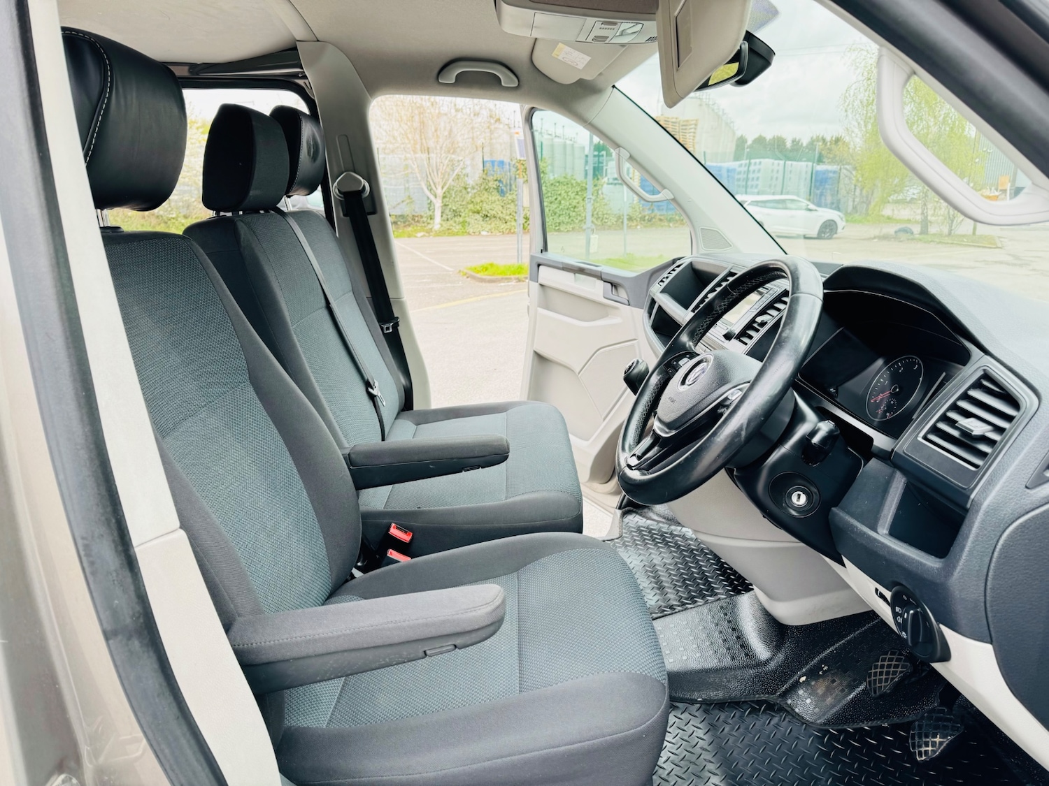 Used Volkswagen Transporter 2016 for sale - 78201339: Photo 16