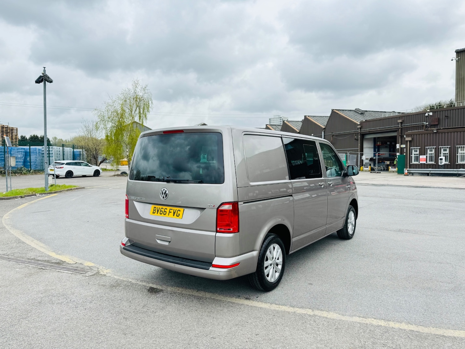 Used Volkswagen Transporter 2016 for sale - 78201339: Photo 4