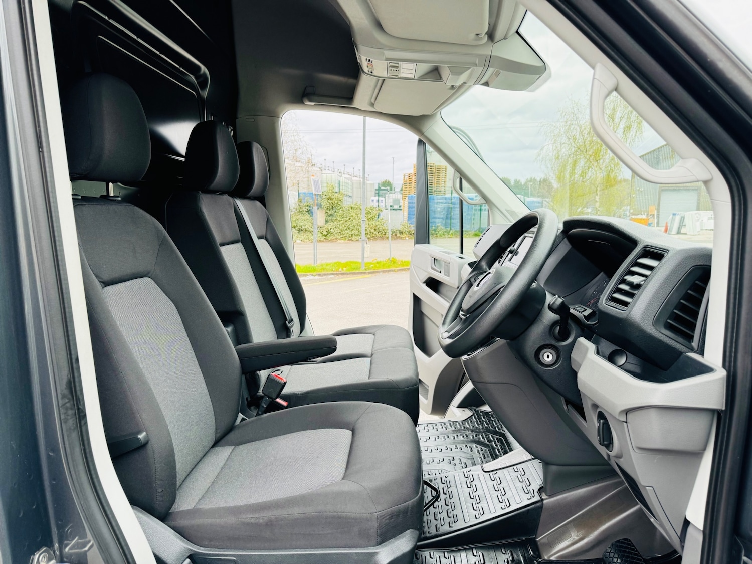 Used Volkswagen Crafter 2023 for sale - 78135140: Photo 12