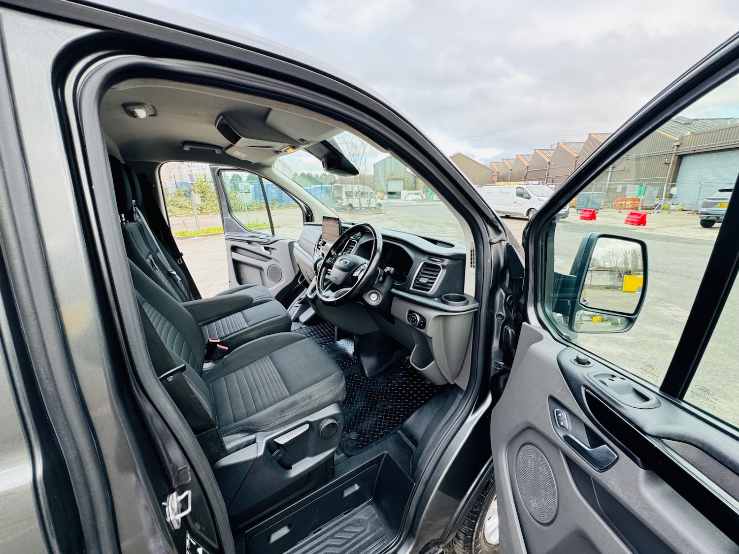 Used Ford Transit Custom 2019 for sale - 77384986: Photo 11