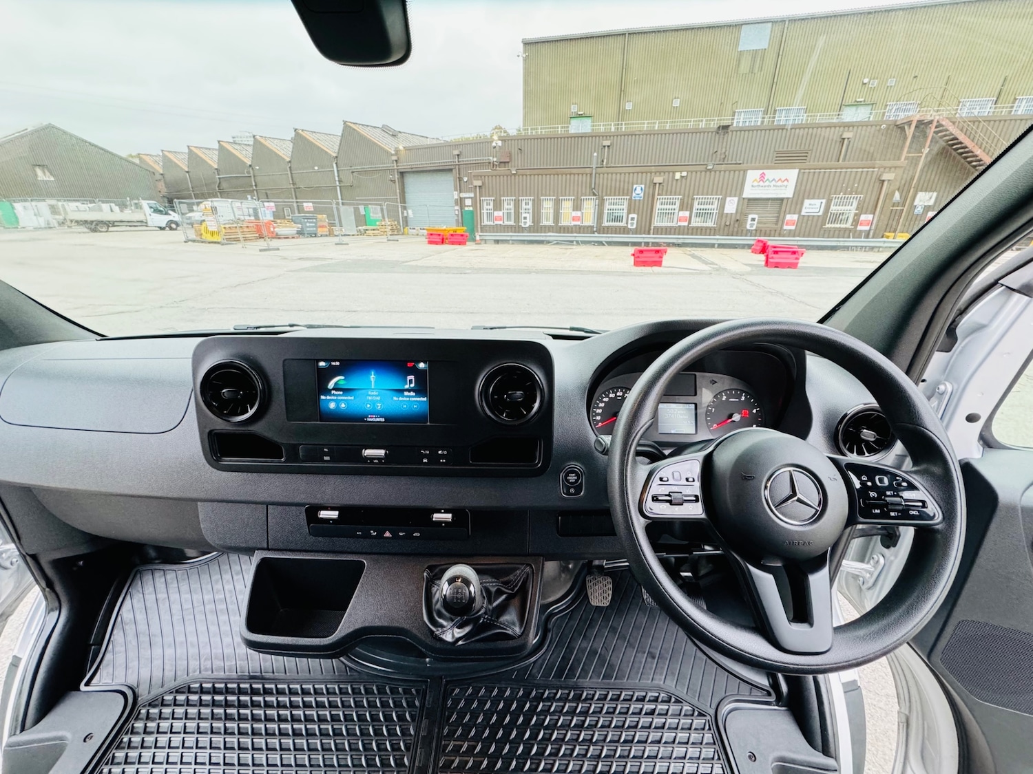 Used Mercedes-Benz Sprinter 2020 for sale - 76663837: Photo 14