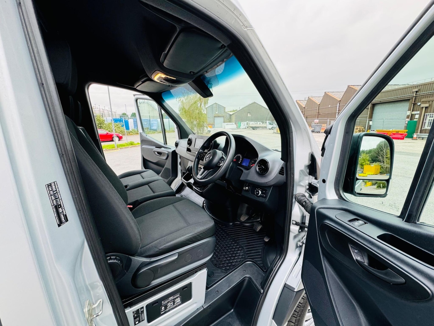 Used Mercedes-Benz Sprinter 2020 for sale - 76425534: Photo 11