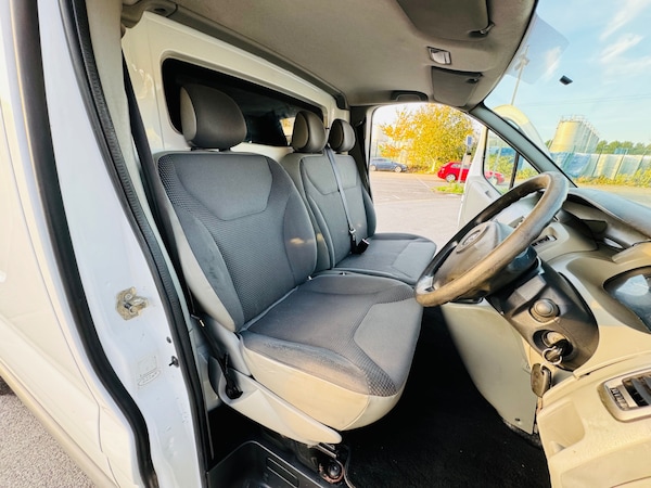 Used Vauxhall Vivaro 2009 for sale - 76246272: Photo 13