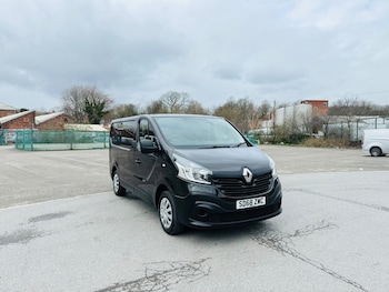 Used Renault Trafic 2018 for sale - 77703184: Photo