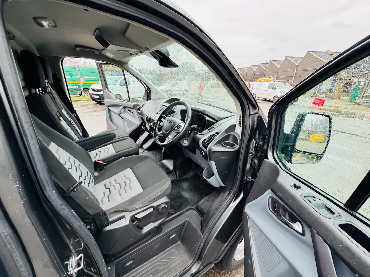 Used Ford Transit Custom 2017 for sale - 77792966: Photo 11