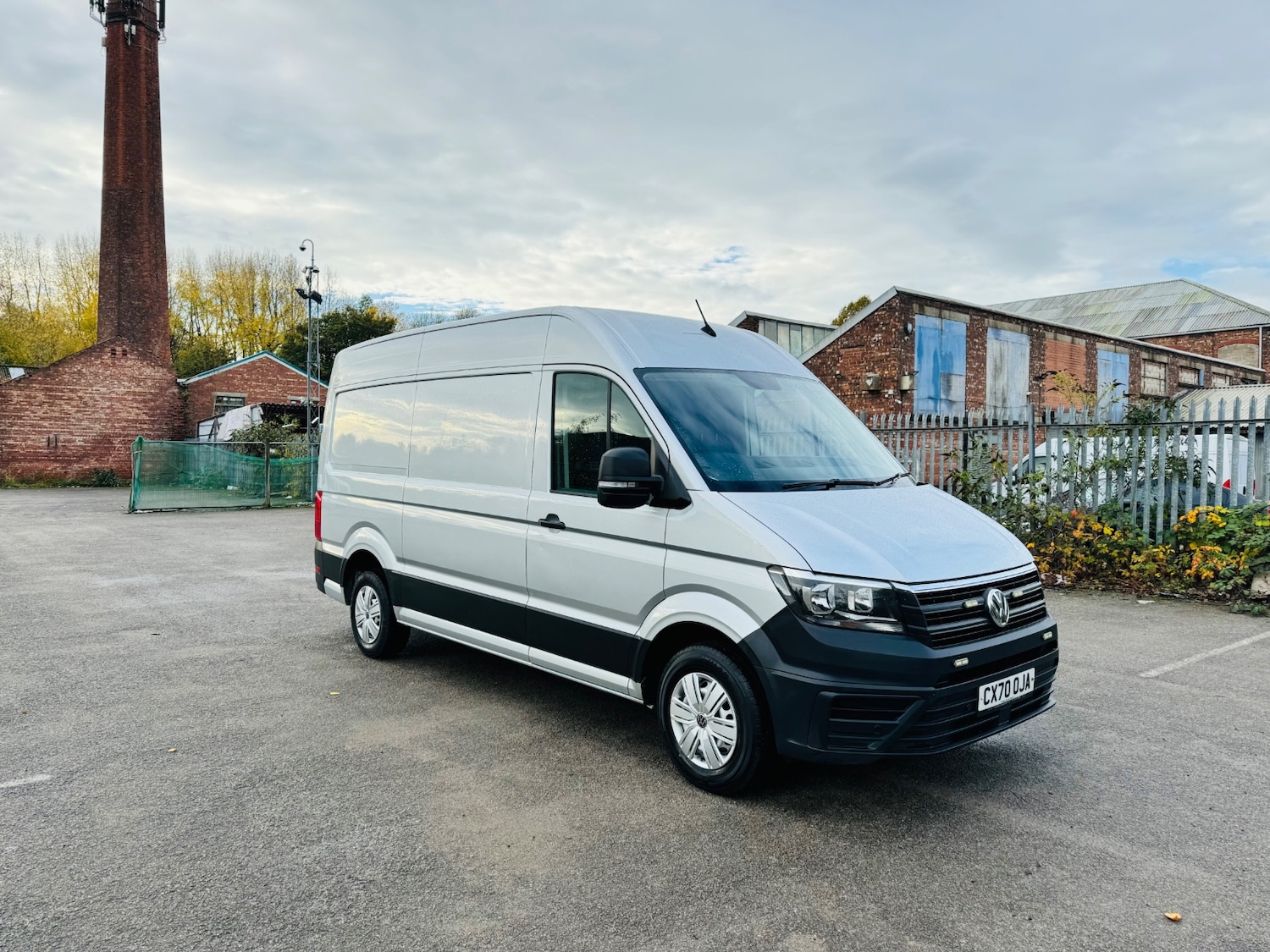Used Volkswagen Crafter 2020 for sale - 77393616: Photo 2