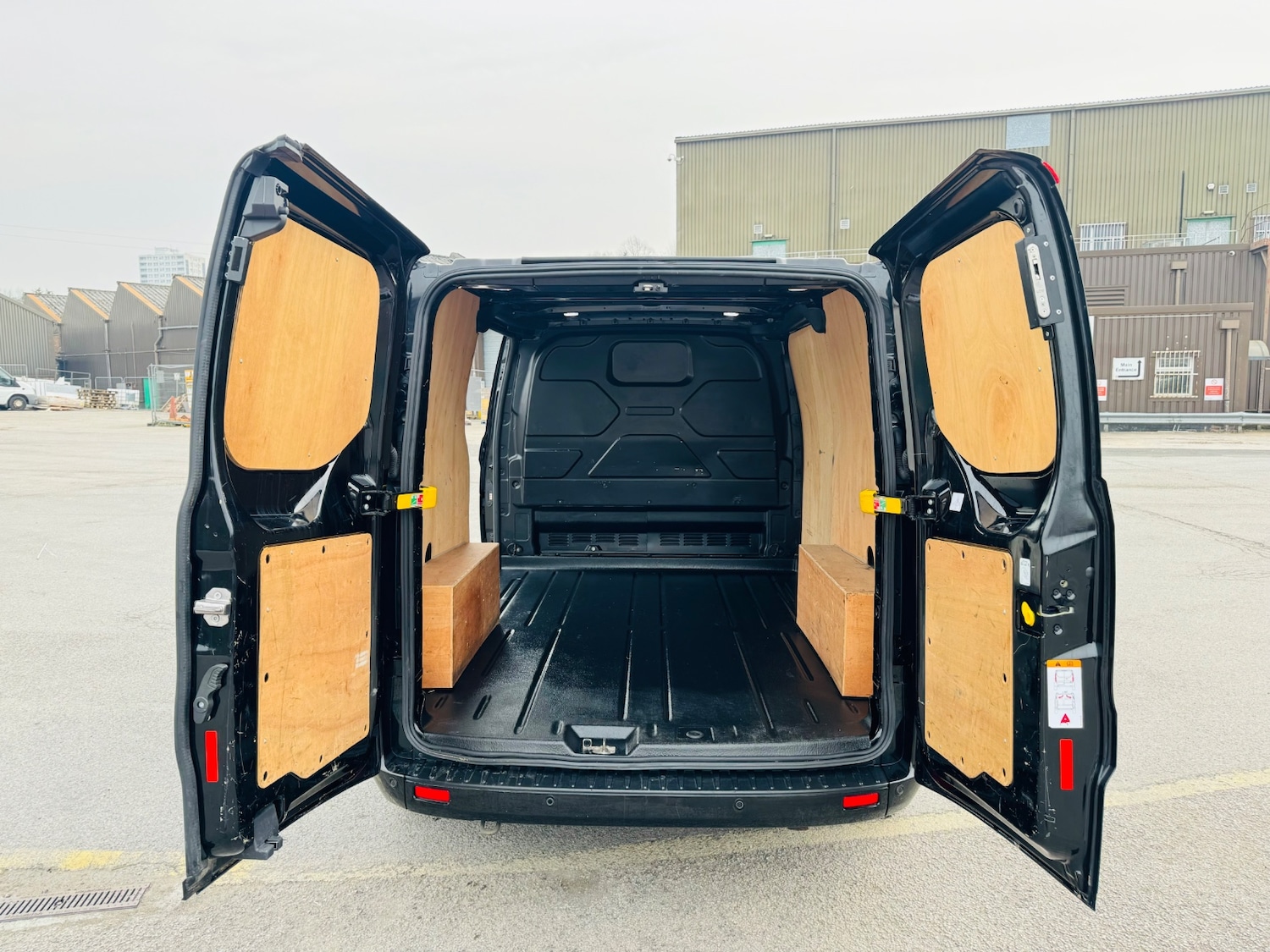 Used Ford Transit Custom 2021 for sale - 77980195: Photo 17