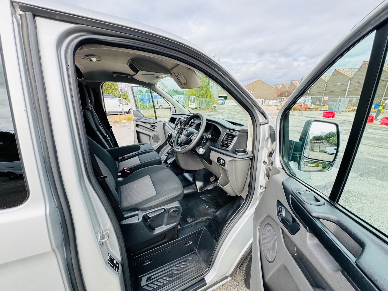 Used Ford Transit Custom 2019 for sale - 76293431: Photo 12