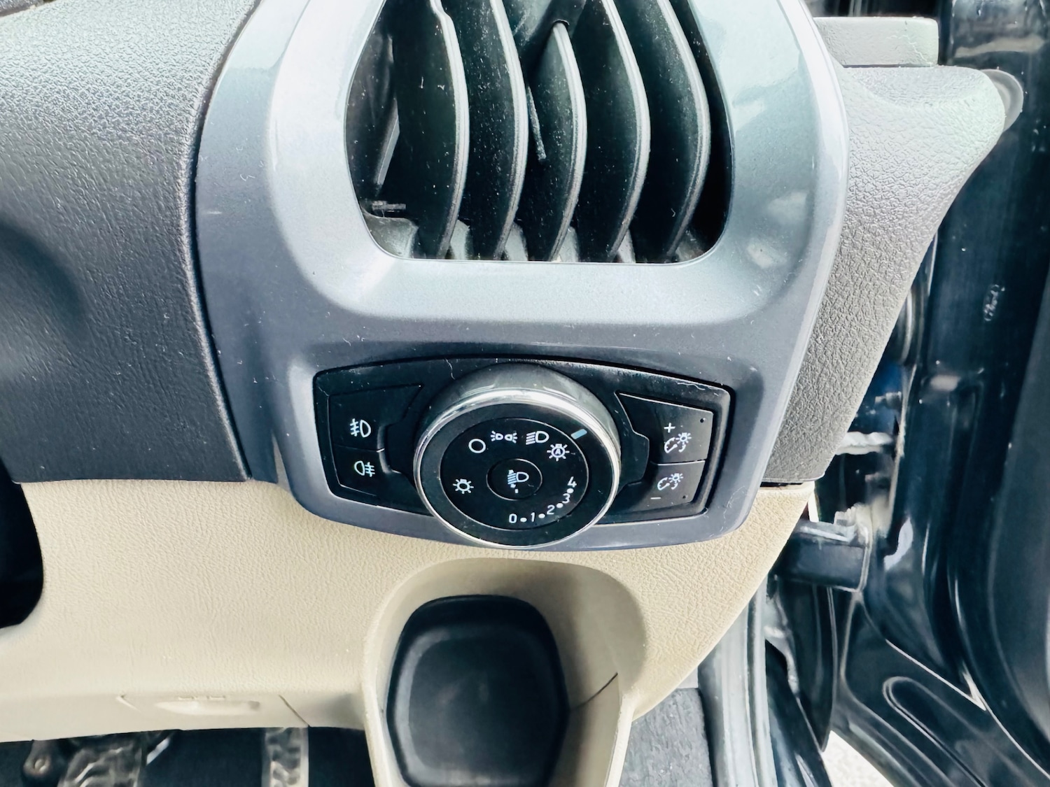 Used Ford Transit Custom 2016 for sale - 77285971: Photo 25