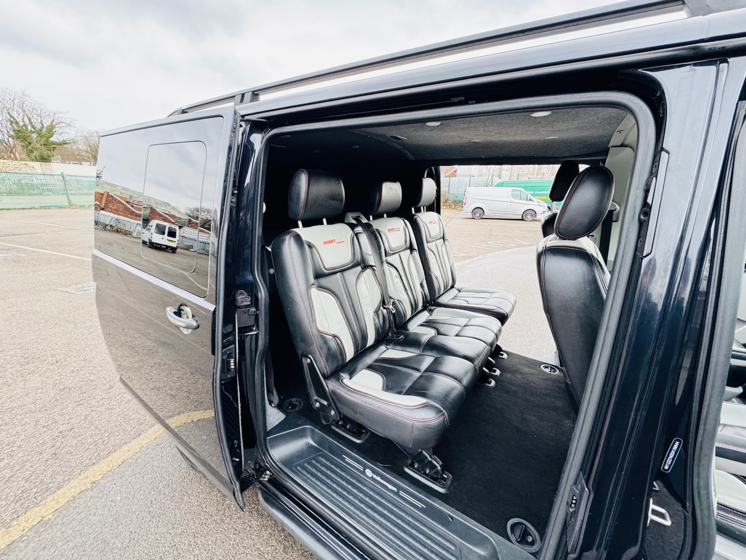 Used Volkswagen Transporter 2012 for sale - 77462907: Photo 13