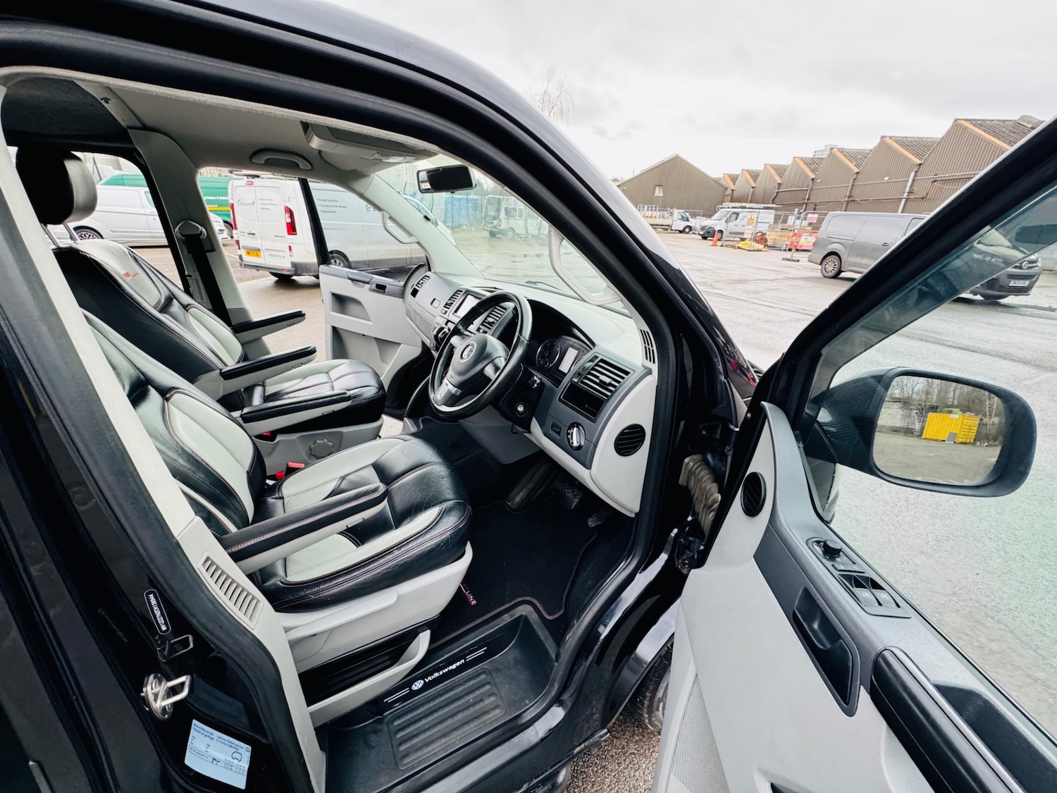 Used Volkswagen Transporter 2012 for sale - 77462907: Photo 15