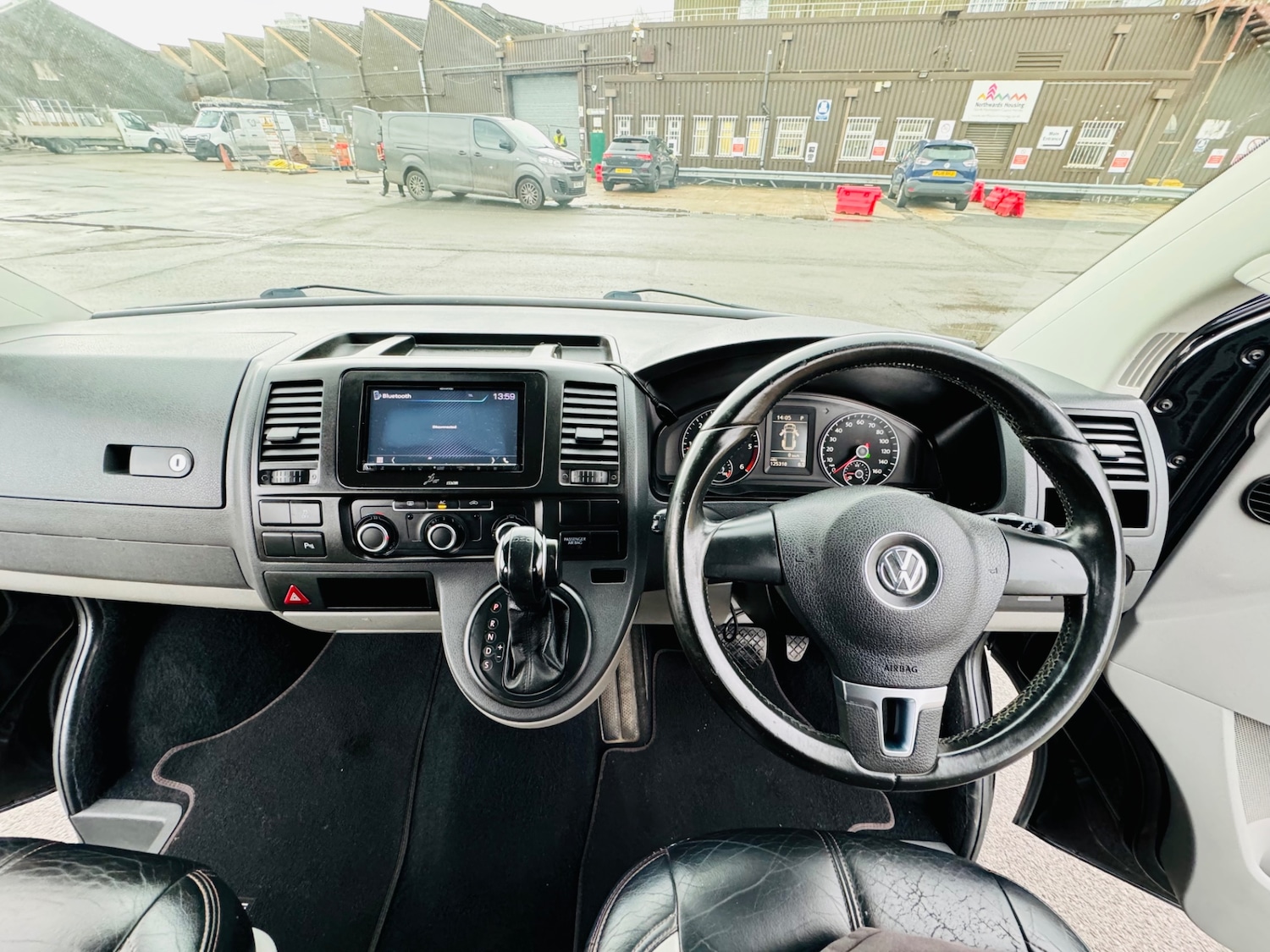 Used Volkswagen Transporter 2012 for sale - 77462907: Photo 18