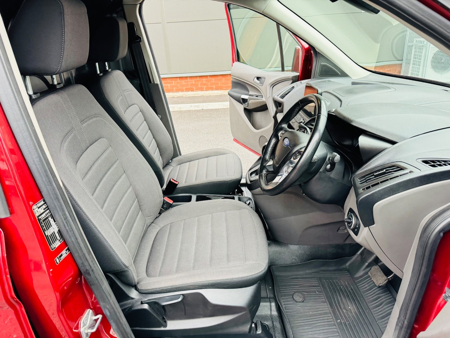 Used Ford Transit Connect 2019 for sale - 78135149: Photo 12