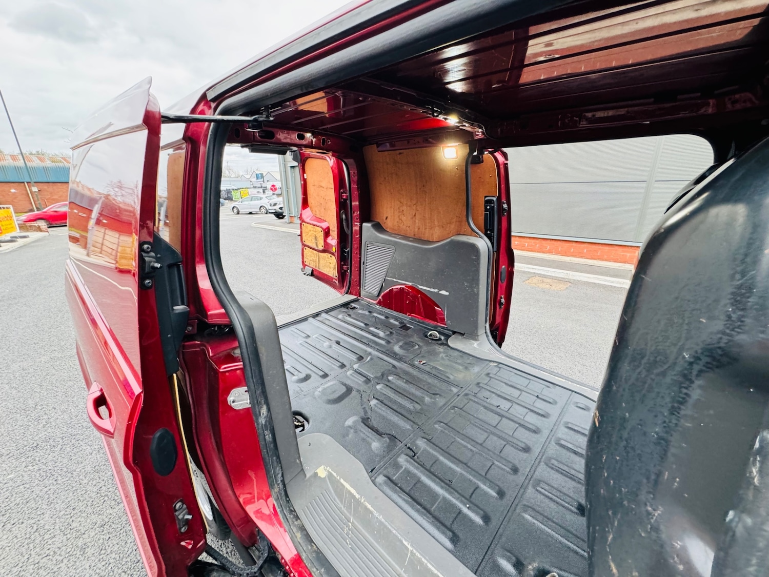 Used Ford Transit Connect 2019 for sale - 78135149: Photo 18