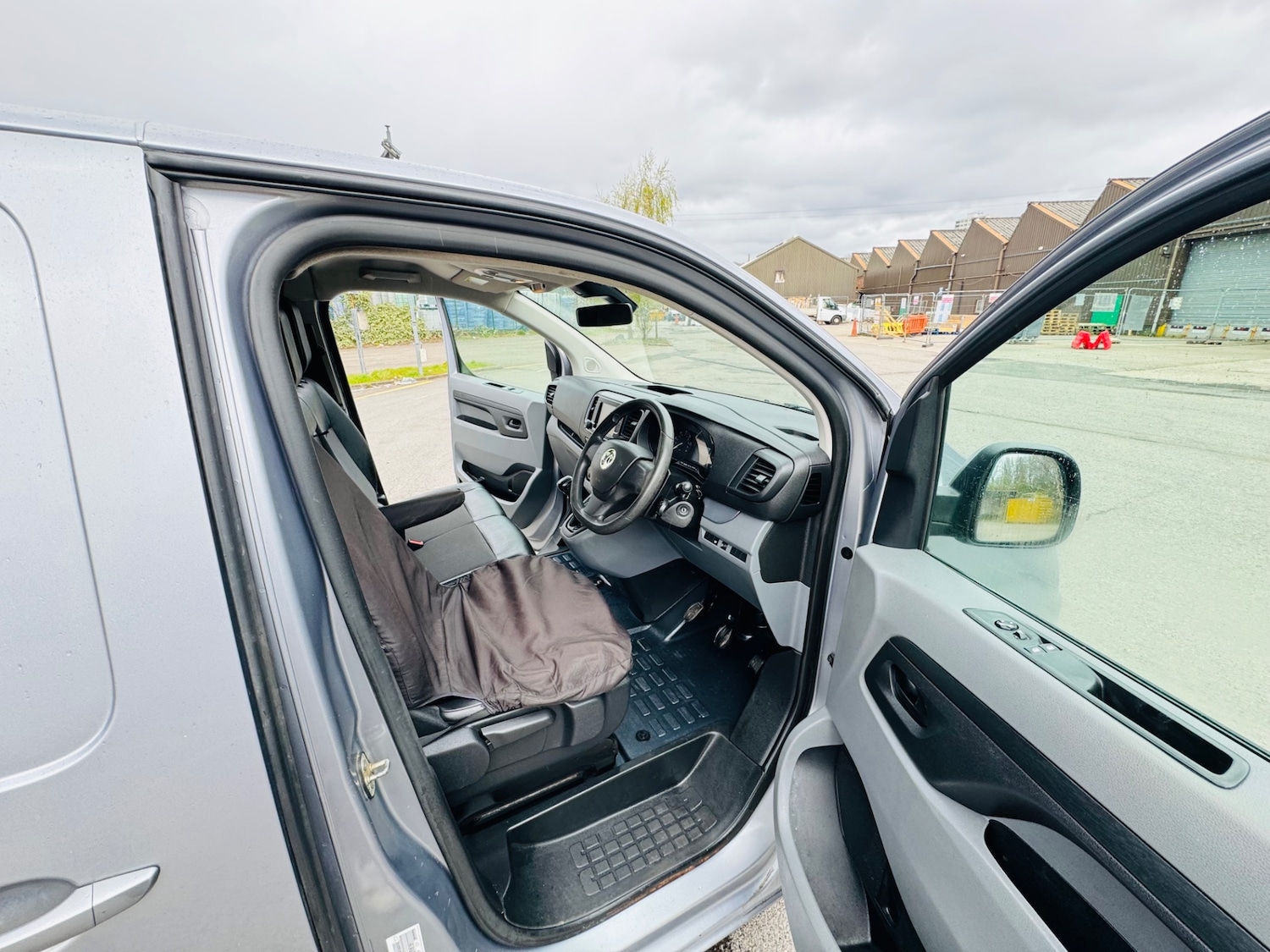 Used Vauxhall Vivaro 2021 for sale - 78212255: Photo 11