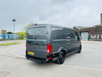 Used Volkswagen Crafter 2018 for sale - 78300620: Photo