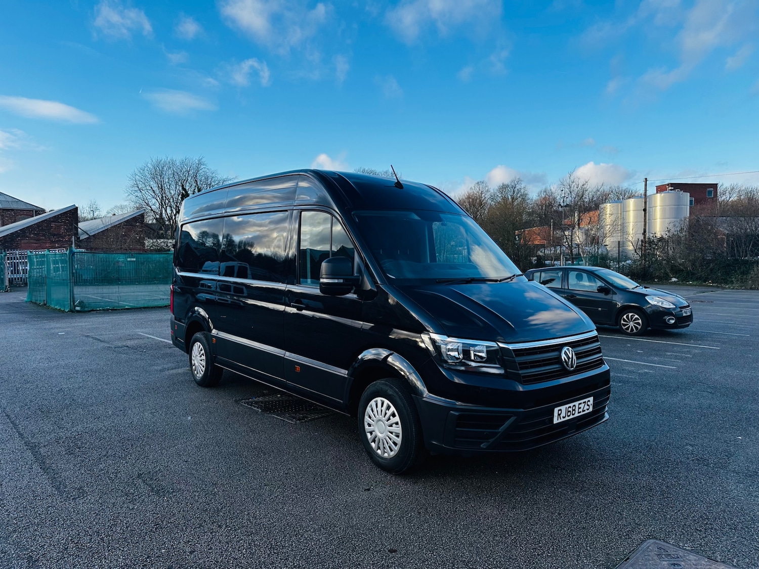 Used Volkswagen Crafter 2018 for sale - 77012113: Photo 2