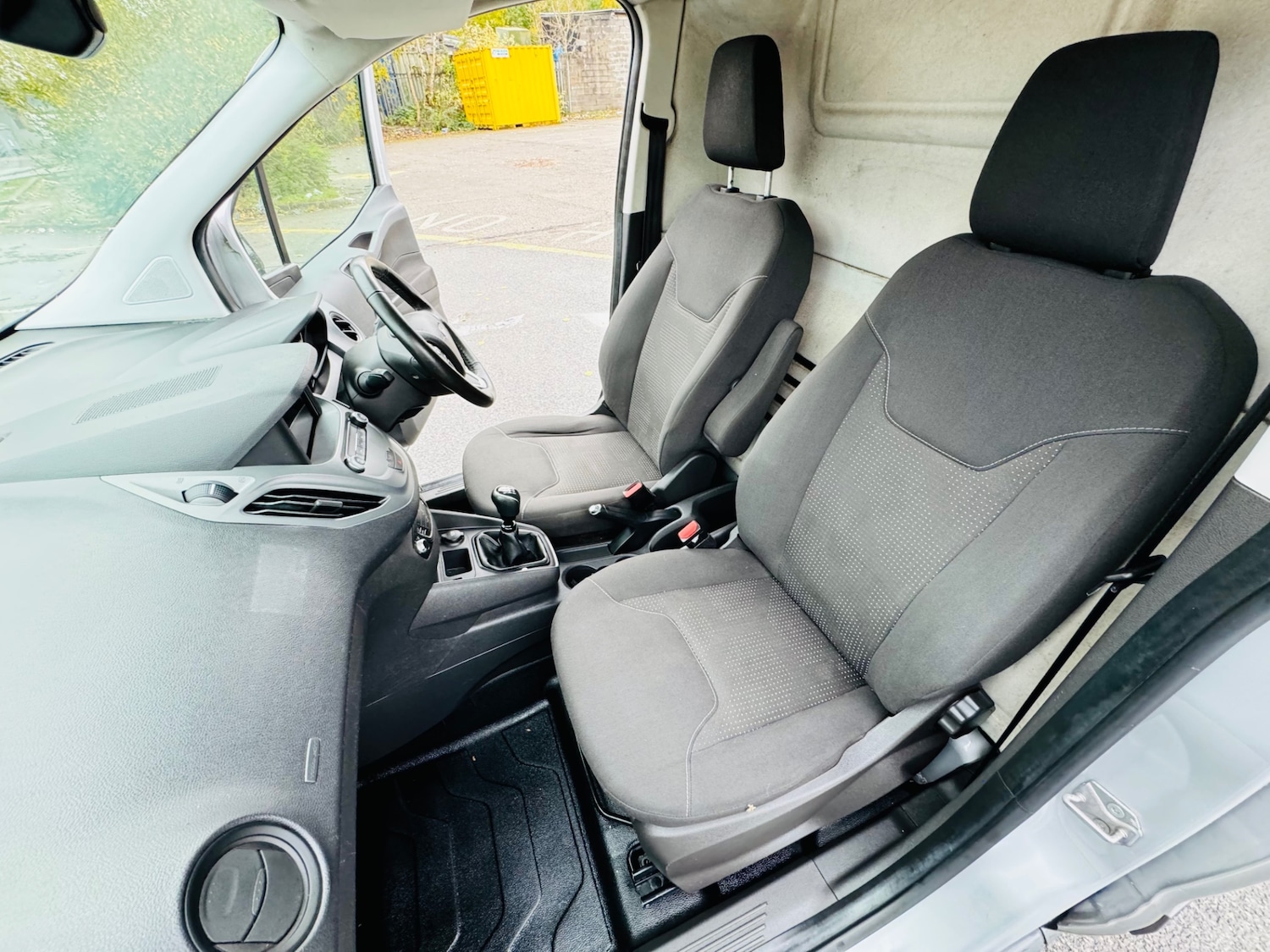 Used Ford Transit Courier 2019 for sale - 76454964: Photo 10