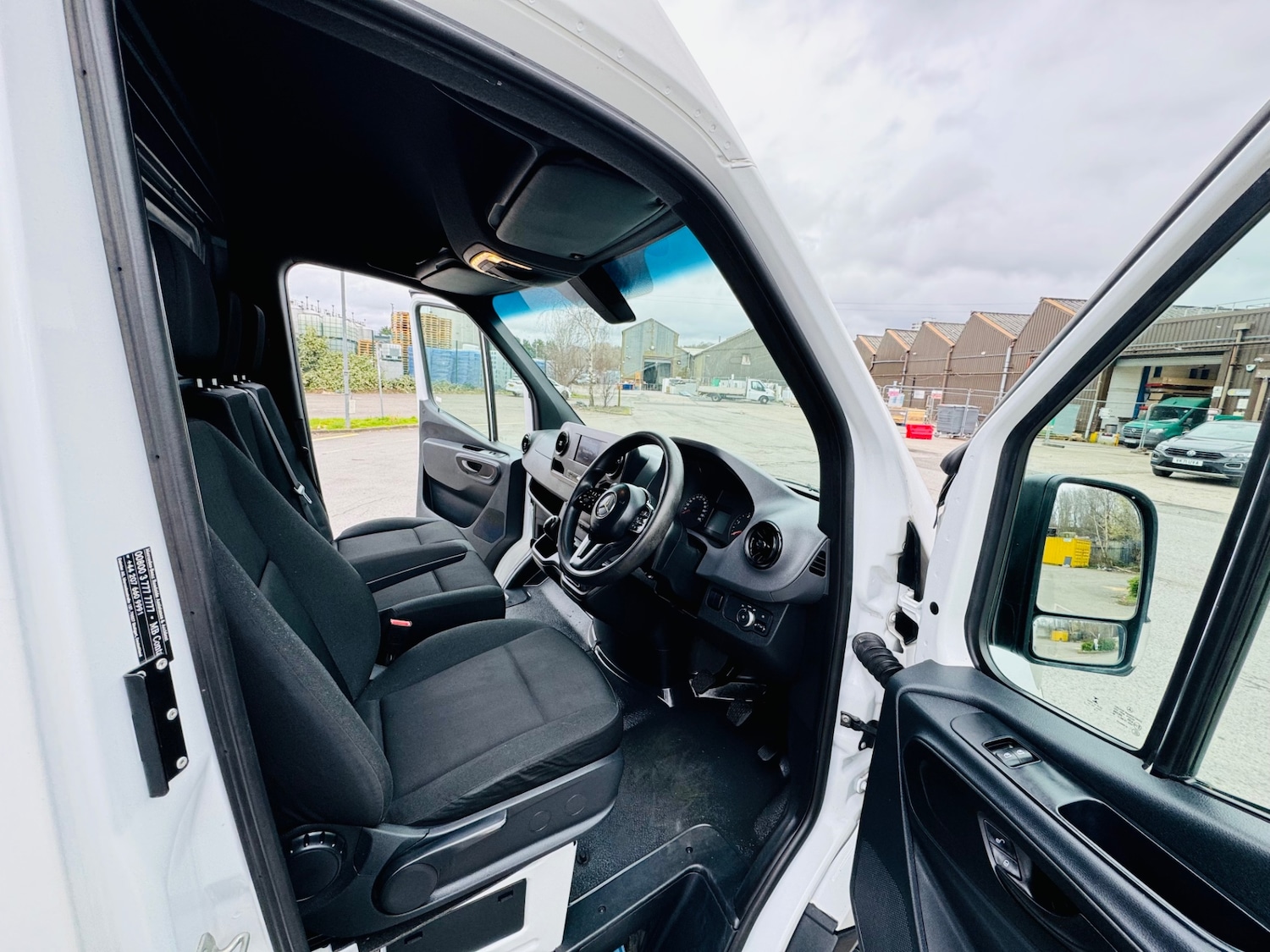 Used Mercedes-Benz Sprinter 2019 for sale - 77849078: Photo 11