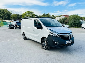 Used Vauxhall Vivaro 2015 for sale - 75898948: Photo