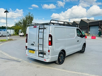 Used Vauxhall Vivaro 2015 for sale - 75898948: Photo