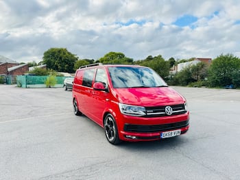 Used Volkswagen Transporter 2018 for sale - 79749709: Photo