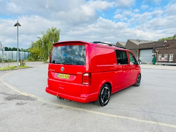 Used Volkswagen Transporter 2018 for sale - 79749709: Photo