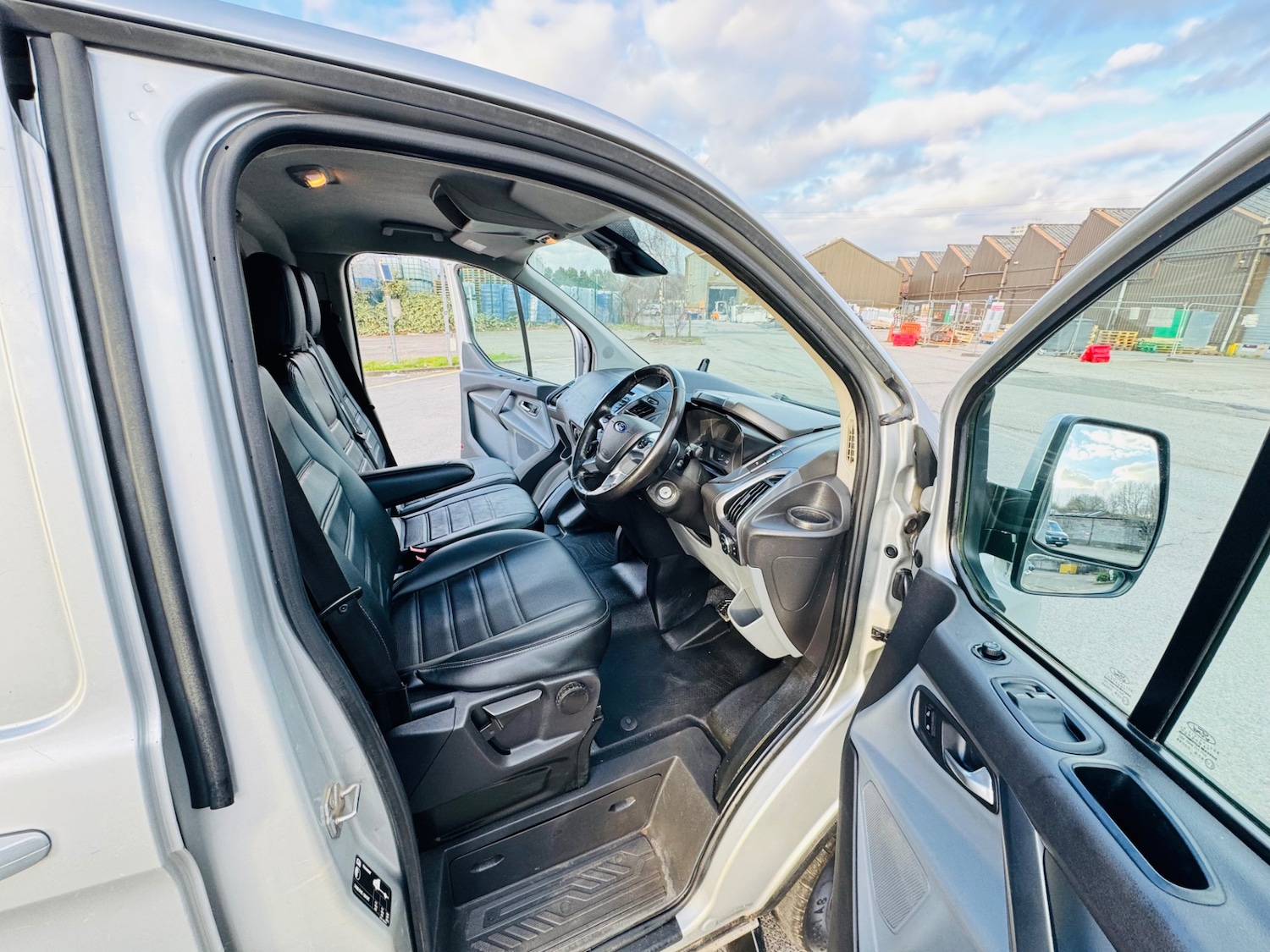 Used Ford Transit Custom 2017 for sale - 77834669: Photo 11