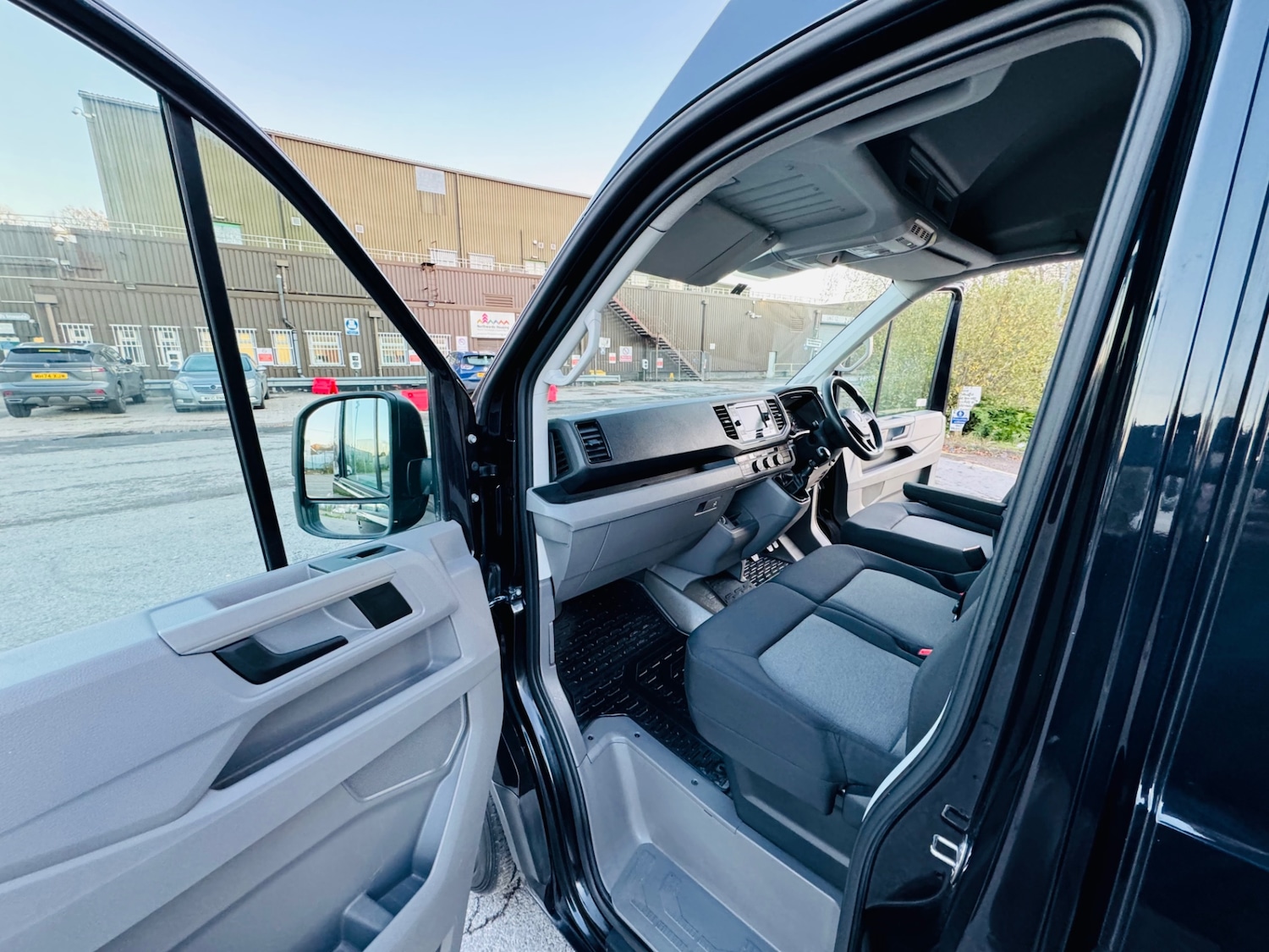 Used Volkswagen Crafter 2022 for sale - 77128459: Photo 8