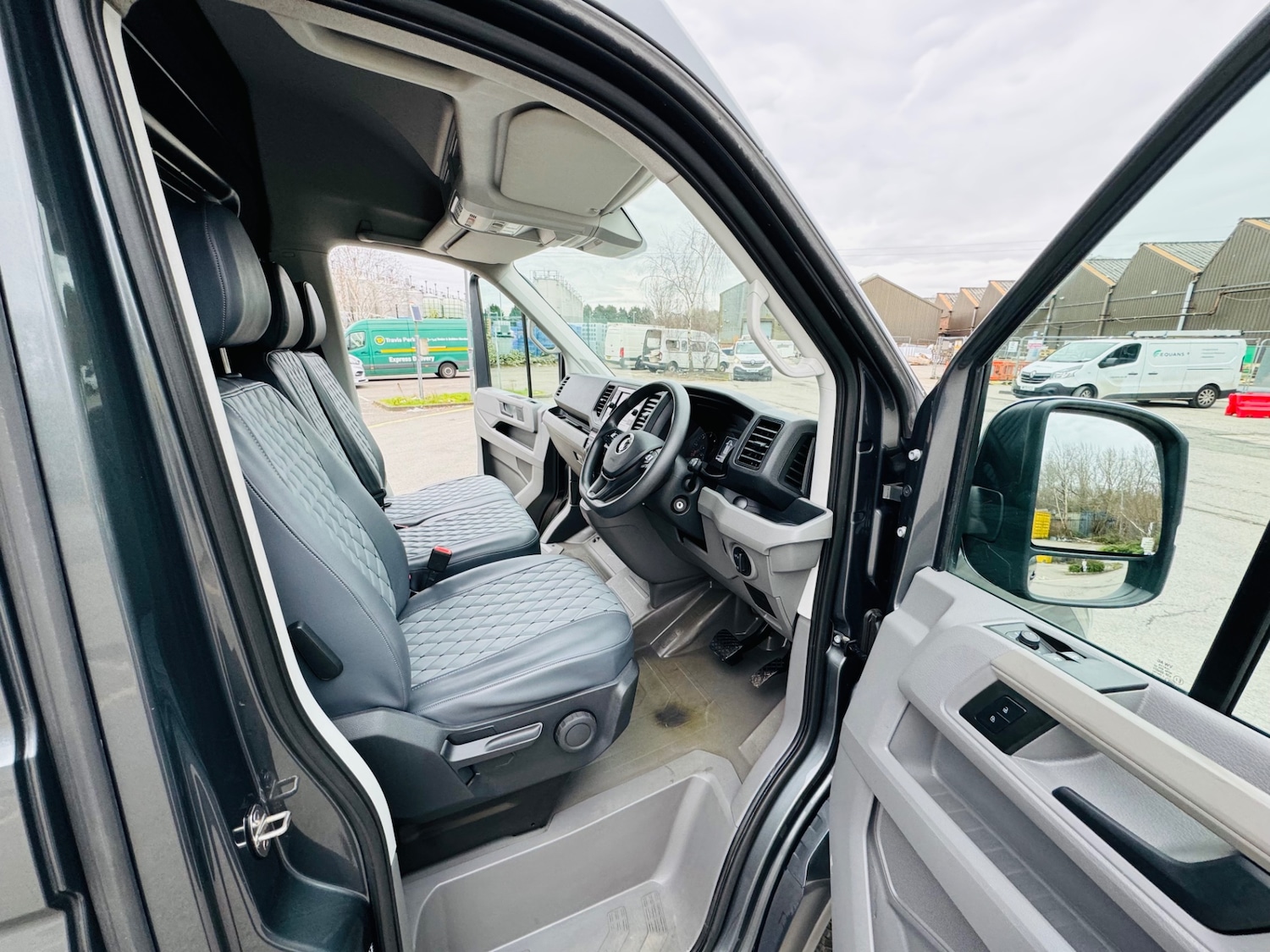 Used Volkswagen Crafter 2023 for sale - 77593091: Photo 11