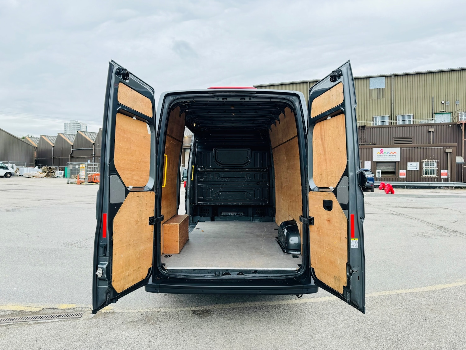 Used Volkswagen Crafter 2023 for sale - 77593091: Photo 18