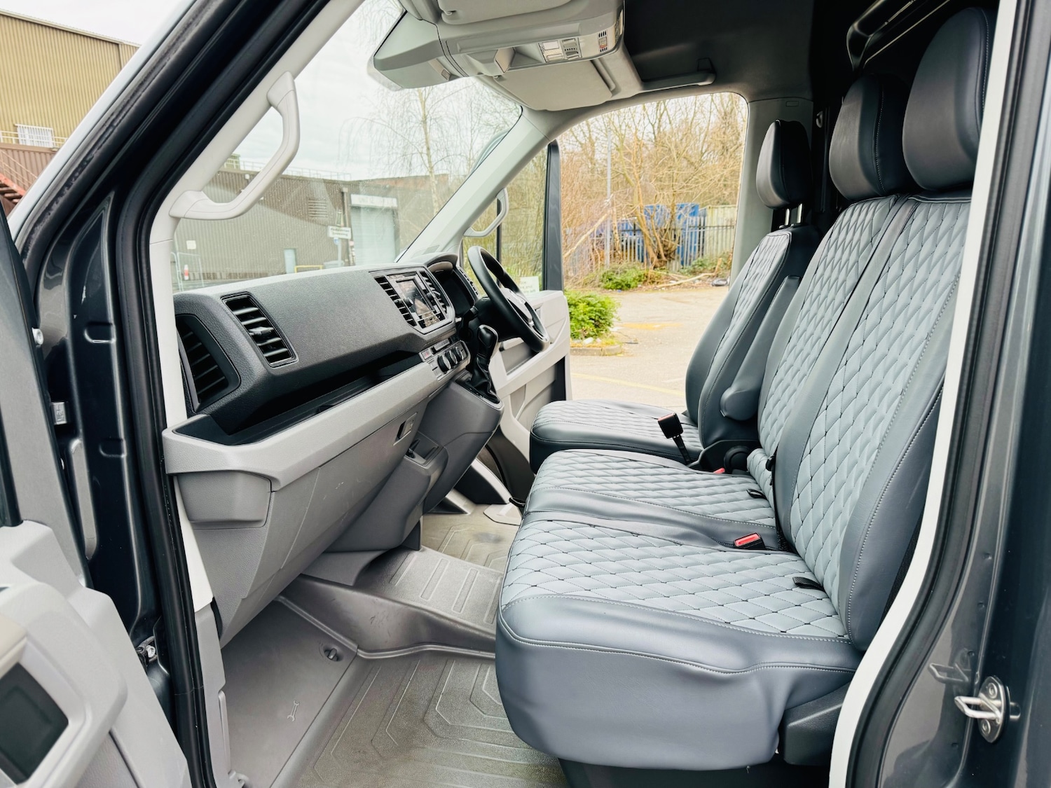 Used Volkswagen Crafter 2023 for sale - 77593091: Photo 9