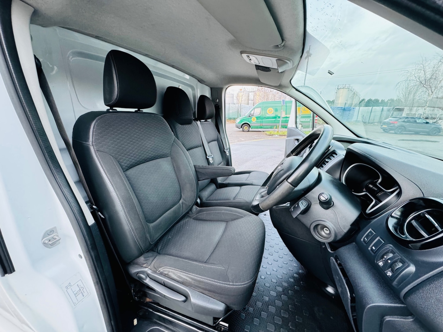 Used Vauxhall Vivaro 2018 for sale - 77153930: Photo 13