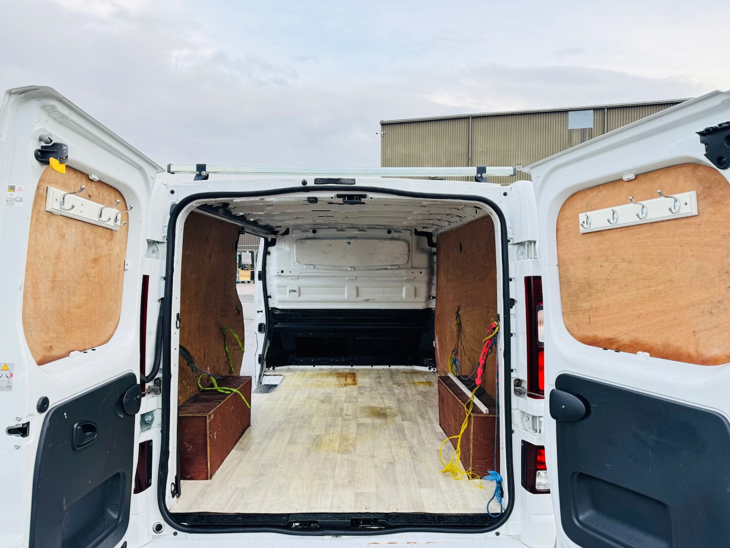 Used Vauxhall Vivaro 2018 for sale - 77153930: Photo 17