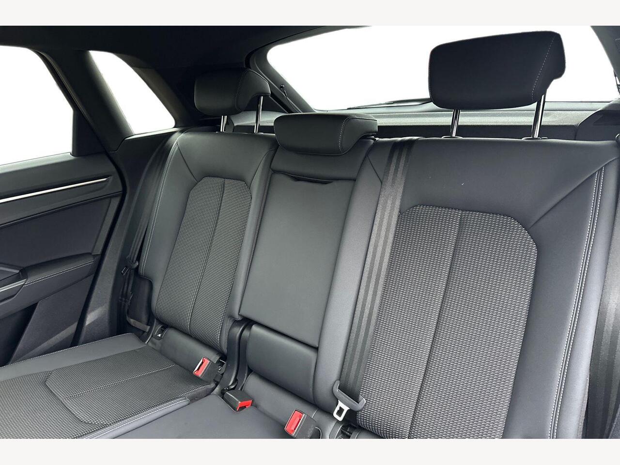 Used Audi Q3 2022 for sale - 77725571: Photo 8