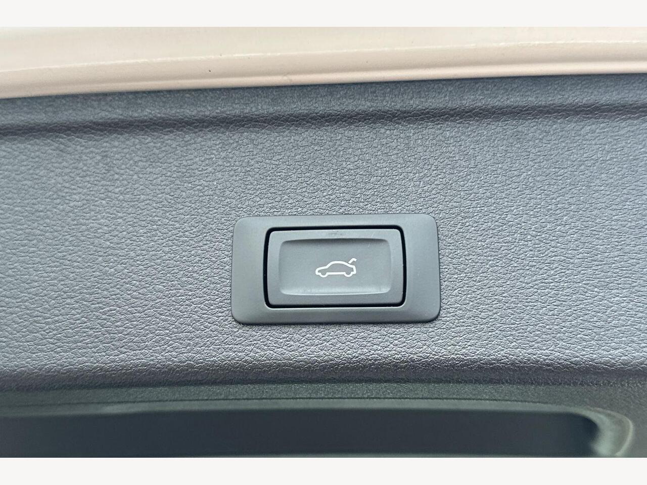 Used Audi A4 2024 for sale - 77885226: Photo 13