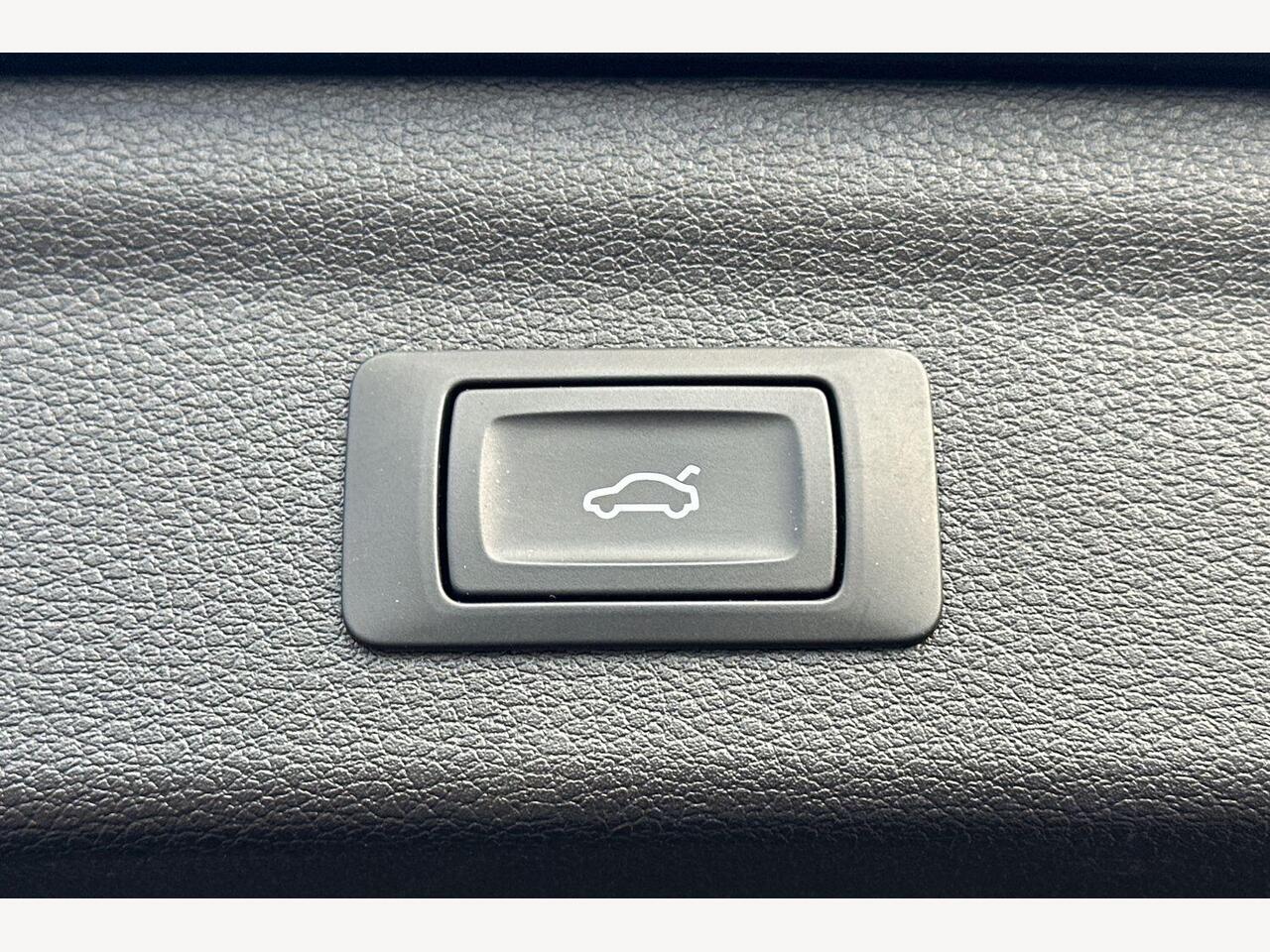 Used Audi Q3 2023 for sale - 76676145: Photo 13