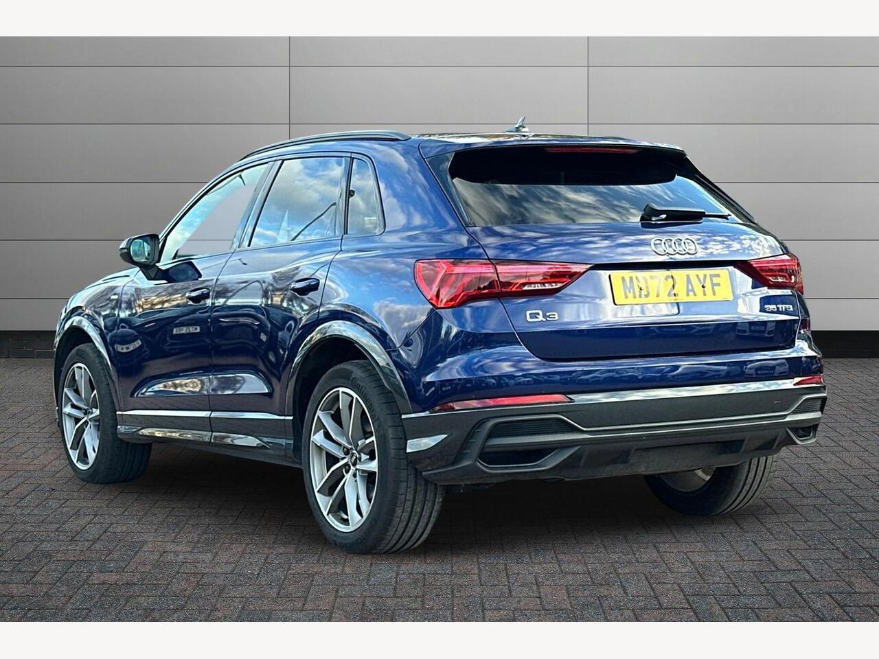 Used Audi Q3 2023 for sale - 76676145: Photo 3