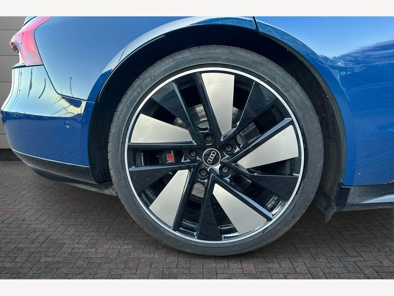 Used Audi RS e-tron GT 2022 for sale - 76675434: Photo 5