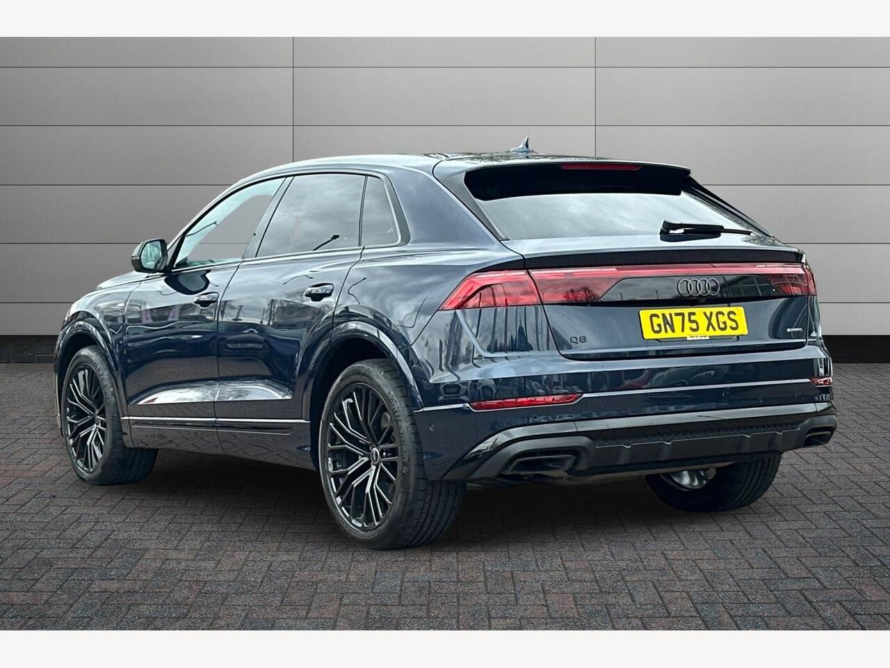 Used Audi Q8 2025 for sale - 77614016: Photo 3