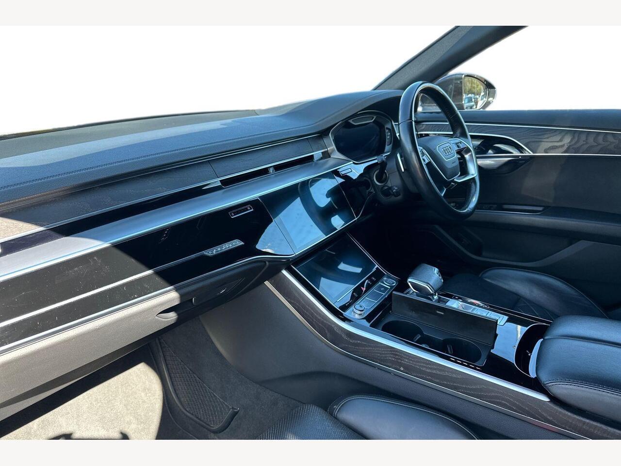 Used Audi A8 2021 for sale - 78112519: Photo 2