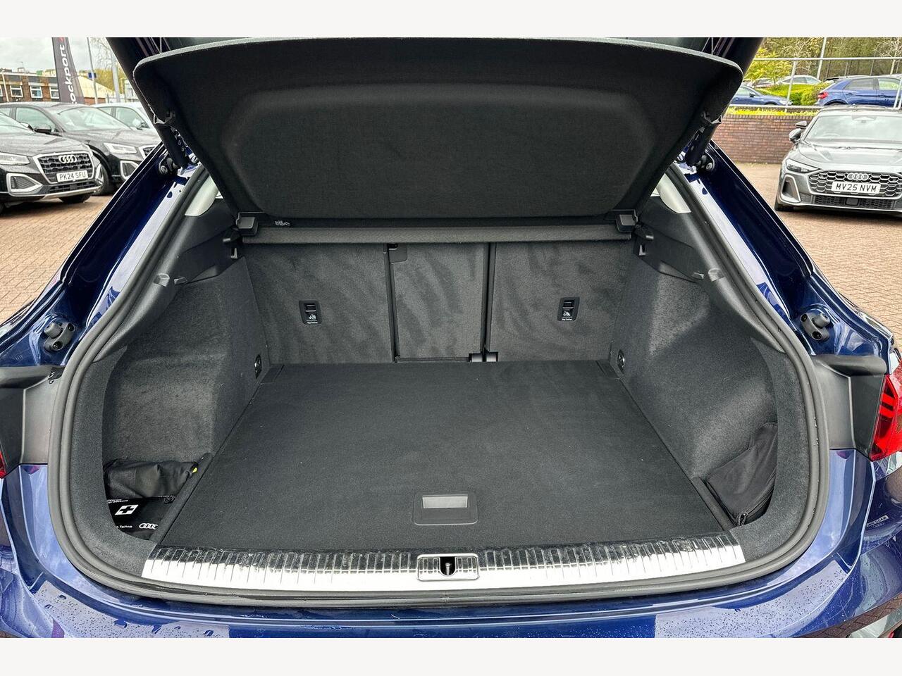 Used Audi Q3 2023 for sale - 78158834: Photo 12