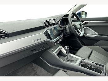 Used Audi Q3 2023 for sale - 78158834: Photo