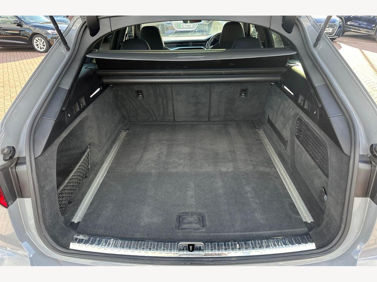 Used Audi RS6 2020 for sale - 76681122: Photo 12