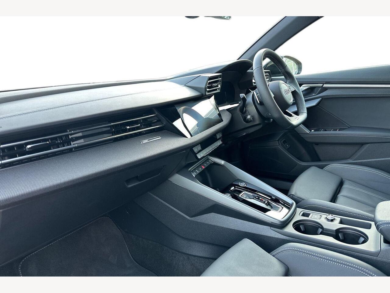 Used Audi A3 2025 for sale - 76966454: Photo 2