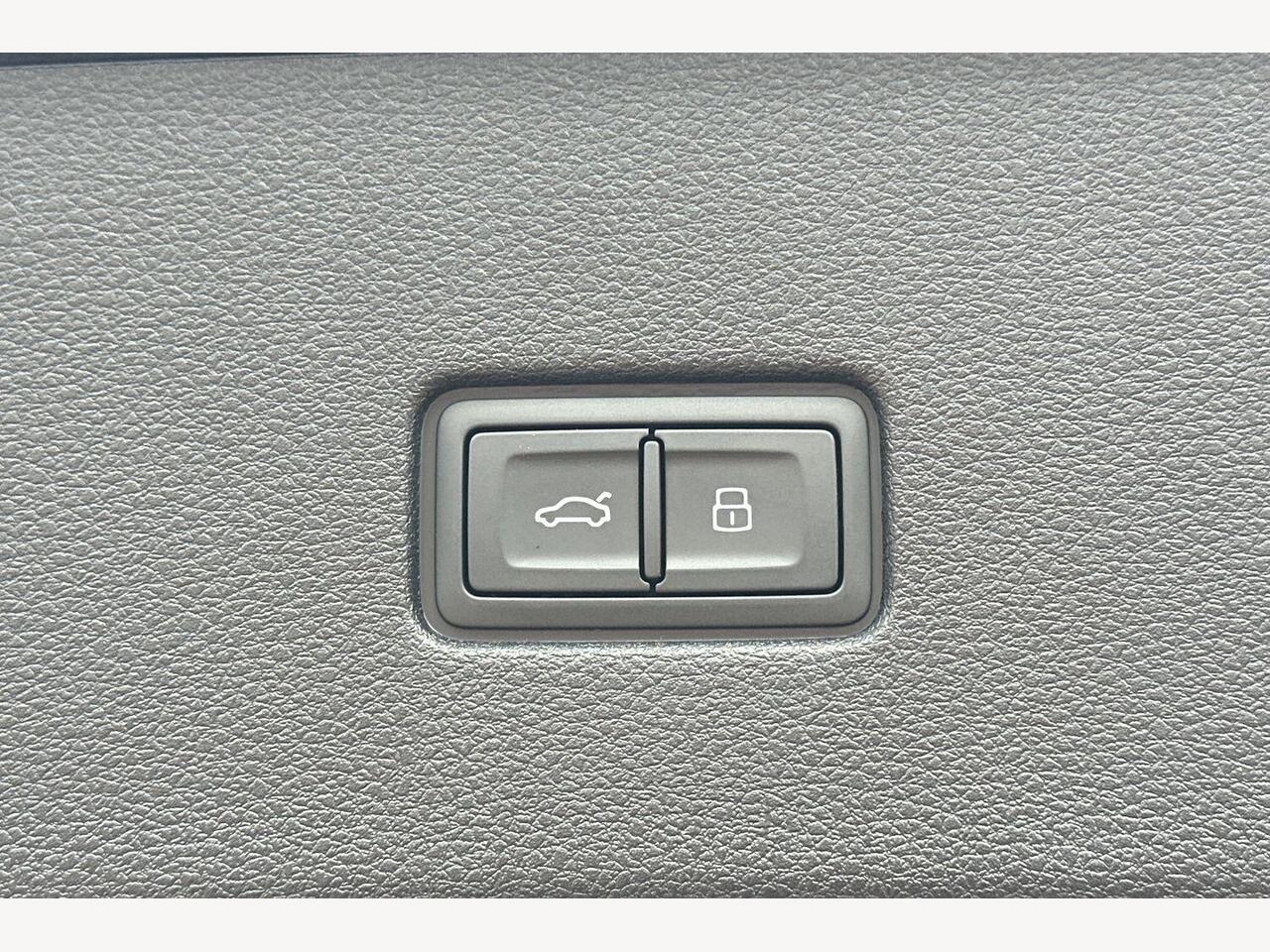 Used Audi Q8 2025 for sale - 76678241: Photo 13