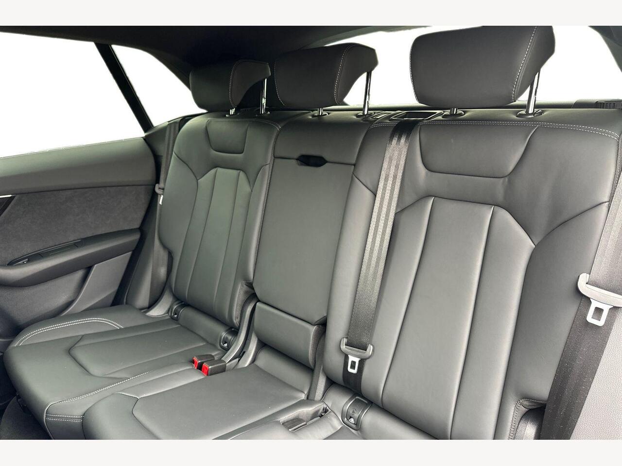 Used Audi Q8 2025 for sale - 76678241: Photo 8